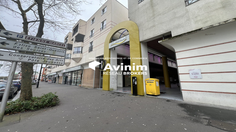 Ma-Cabane - Location Boutique Montigny-le-Bretonneux, 1182 m²