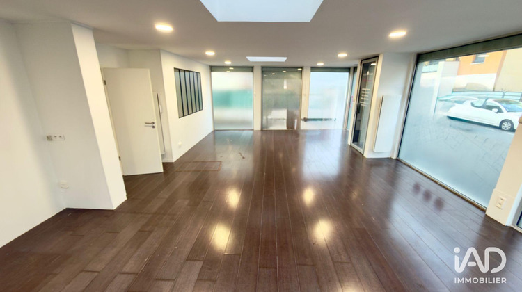 Ma-Cabane - Location Boutique Morangis, 110 m²