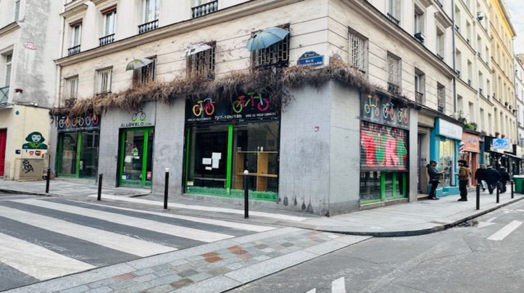 Ma-Cabane - Location Boutique Paris, 140 m²