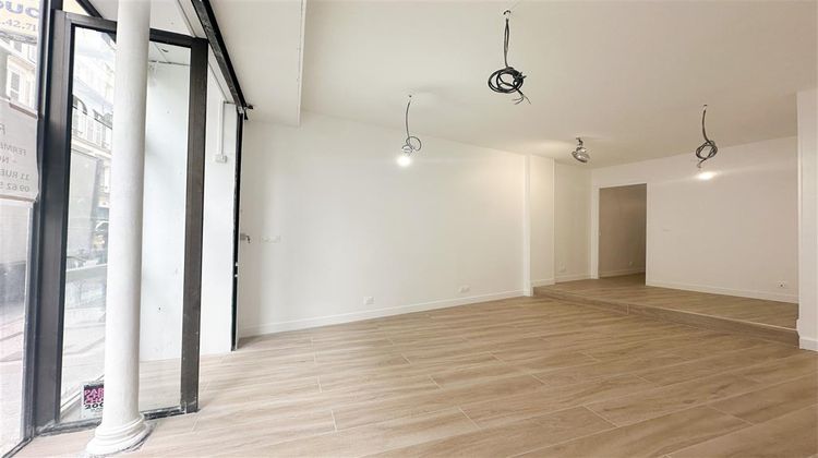 Ma-Cabane - Location Boutique PARIS, 46 m²