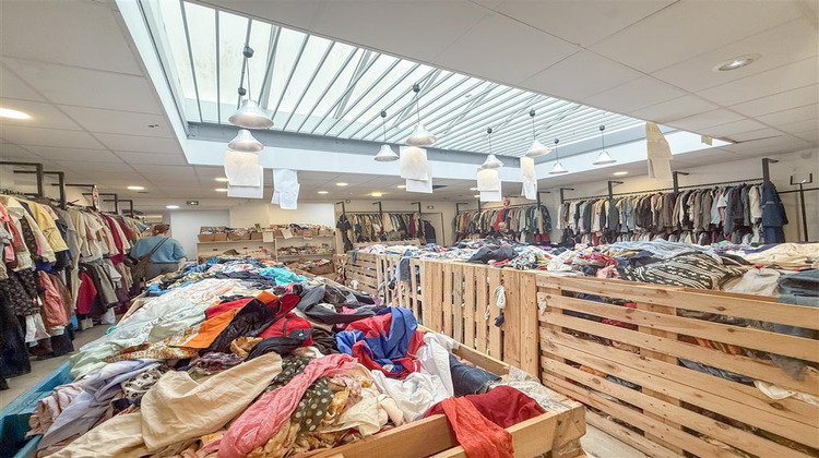 Ma-Cabane - Location Boutique PARIS, 385 m²