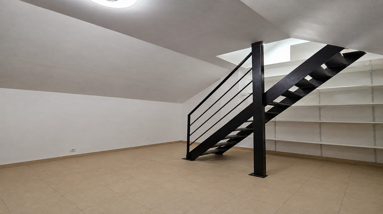 Ma-Cabane - Location Boutique Paris, 76 m²