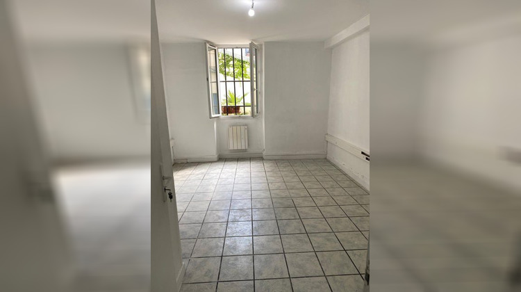 Ma-Cabane - Location Boutique Paris, 40 m²