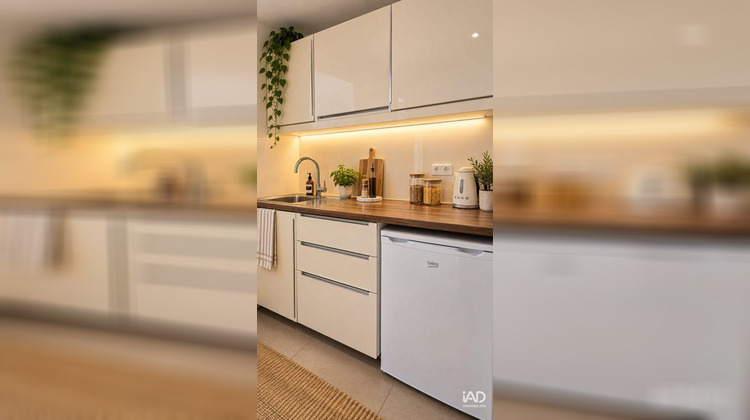 Ma-Cabane - Location Boutique Paris, 76 m²