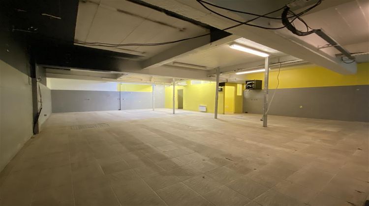 Ma-Cabane - Location Boutique PARIS, 210 m²