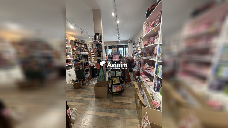 Ma-Cabane - Location Boutique Paris, 56 m²