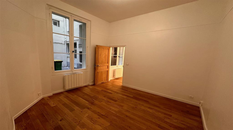 Ma-Cabane - Location Boutique PARIS, 60 m²