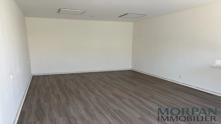 Ma-Cabane - Location Boutique Portets, 50 m²