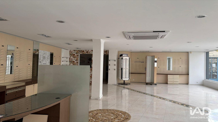 Ma-Cabane - Location Boutique Rambouillet, 82 m²