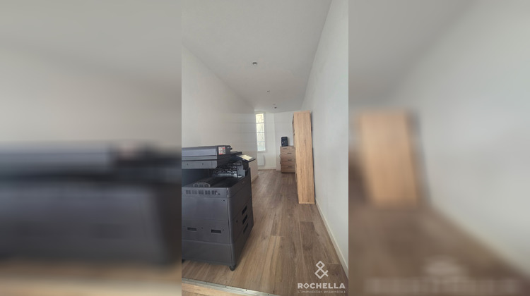 Ma-Cabane - Location Boutique Saint-Jean-d'Angély, 26 m²