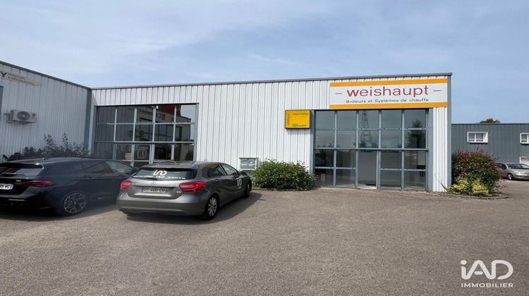 Ma-Cabane - Location Boutique Saint-Jean-de-la-Ruelle, 202 m²