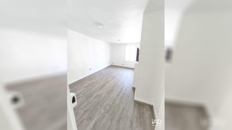 Ma-Cabane - Location Boutique Saint-Just-en-Chaussée, 100 m²