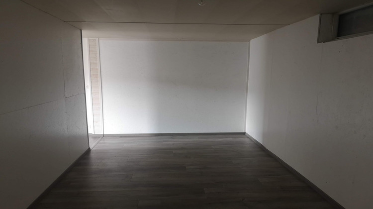 Ma-Cabane - Location Boutique Saint-Martin-des-Champs, 41 m²