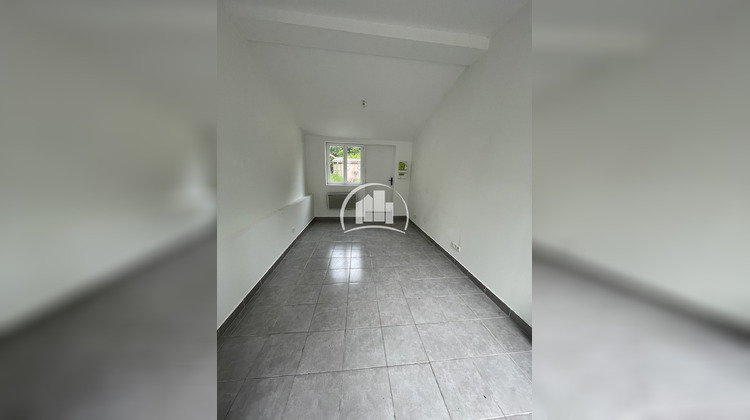 Ma-Cabane - Location Boutique Saint-Maur-des-Fossés, 15 m²