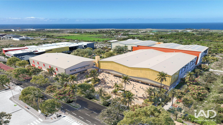 Ma-Cabane - Location Boutique Saint Pierre, 67 m²