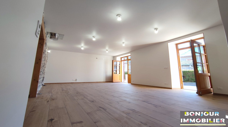Ma-Cabane - Location Boutique Saint-Pierre-d'Entremont, 38 m²
