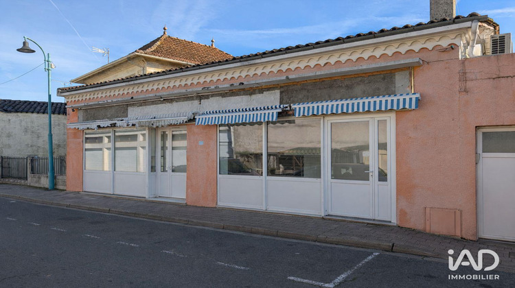 Ma-Cabane - Location Boutique Saint-Seurin-sur-l'Isle, 92 m²