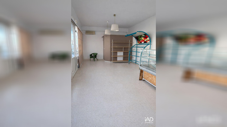 Ma-Cabane - Location Boutique Saint-Seurin-sur-l'Isle, 95 m²