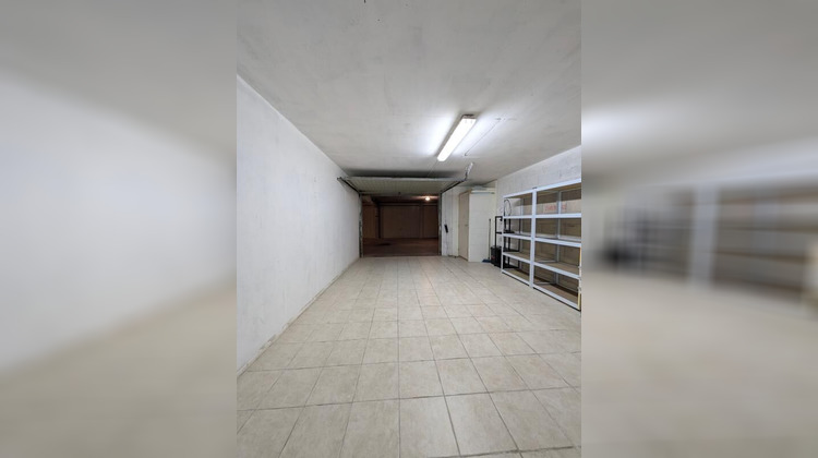 Ma-Cabane - Location Boutique Six Fours les Plages, 27 m²