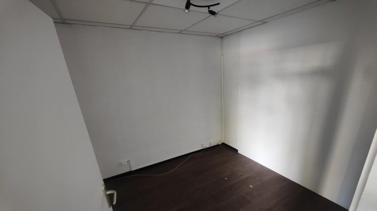 Ma-Cabane - Location Boutique Thonon-les-Bains, 91 m²