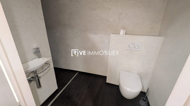 Ma-Cabane - Location Boutique Thonon-les-Bains, 97 m²