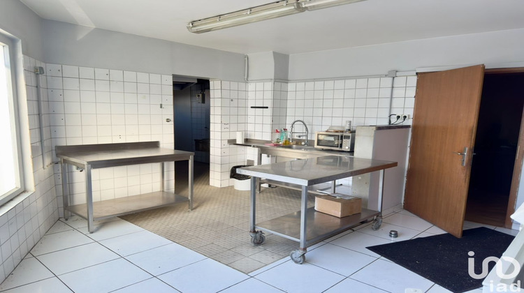 Ma-Cabane - Location Boutique Yerres, 161 m²