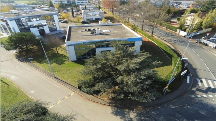 Ma-Cabane - Location Divers Écully, 190 m²