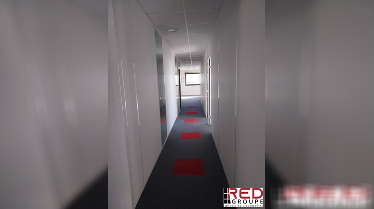 Ma-Cabane - Location Divers Éguilles, 204 m²