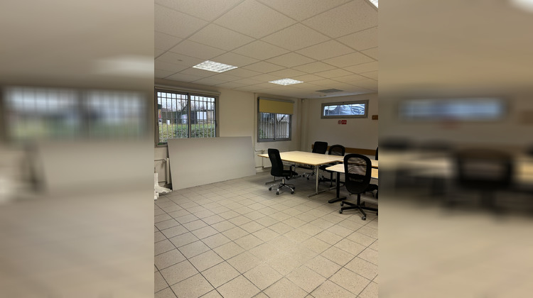 Ma-Cabane - Location Divers Évreux, 202 m²