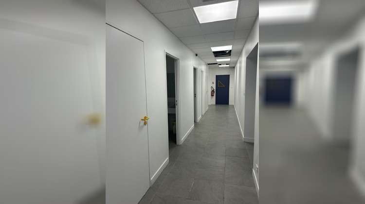 Ma-Cabane - Location Divers Évreux, 202 m²