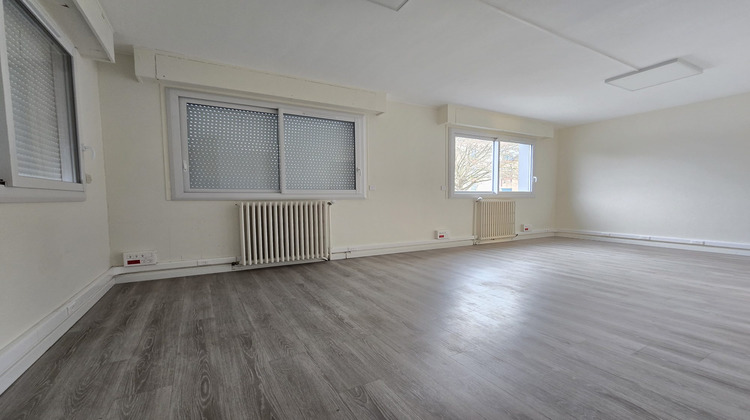 Ma-Cabane - Location Divers Évreux, 154 m²