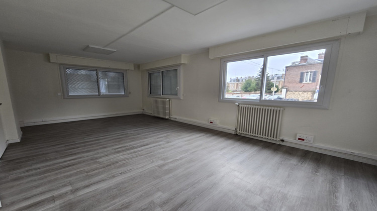 Ma-Cabane - Location Divers Évreux, 154 m²