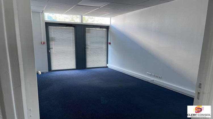 Ma-Cabane - Location Divers Évreux, 203 m²