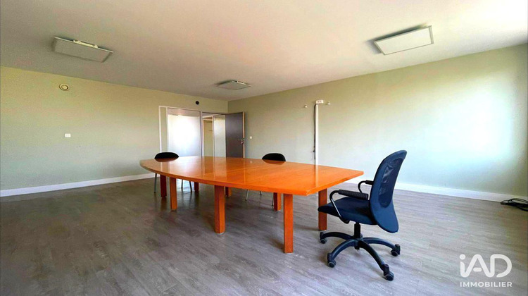 Ma-Cabane - Location Divers Évry-Courcouronnes, 179 m²