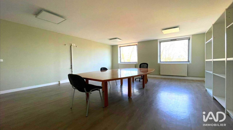Ma-Cabane - Location Divers Évry-Courcouronnes, 179 m²