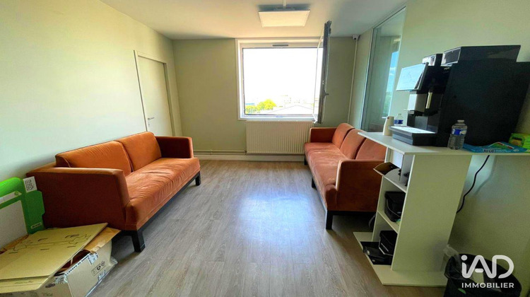 Ma-Cabane - Location Divers Évry-Courcouronnes, 179 m²