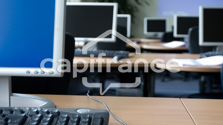 Ma-Cabane - Location Divers AIRE SUR LA LYS, 203 m²