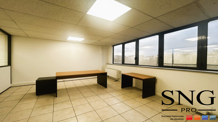 Ma-Cabane - Location Divers Aix-en-Provence, 170 m²