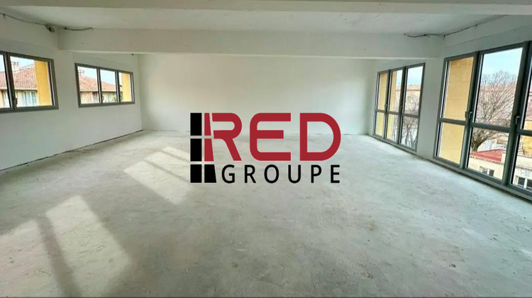 Ma-Cabane - Location Divers Aix-en-Provence, 251 m²