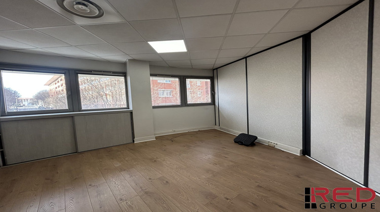 Ma-Cabane - Location Divers Aix-en-Provence, 149 m²