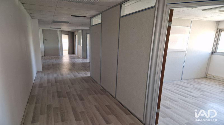 Ma-Cabane - Location Divers Aix-en-Provence, 134 m²