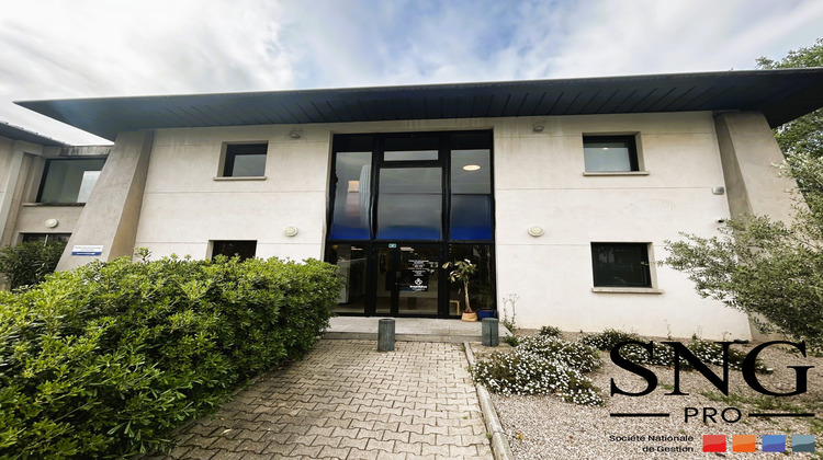 Ma-Cabane - Location Divers Aix-en-Provence, 214 m²