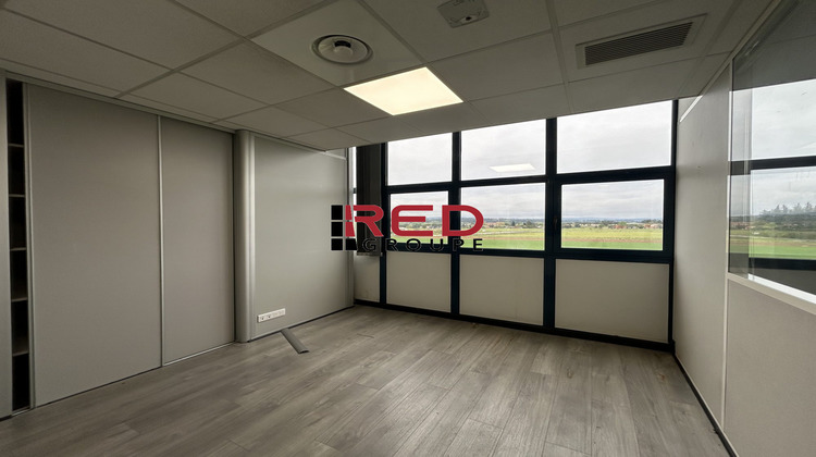 Ma-Cabane - Location Divers Aix-en-Provence, 217 m²