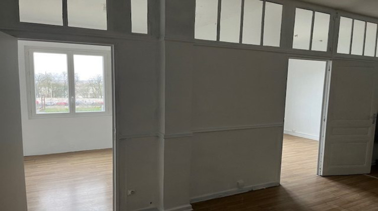 Ma-Cabane - Location Divers Angoulême, 72 m²