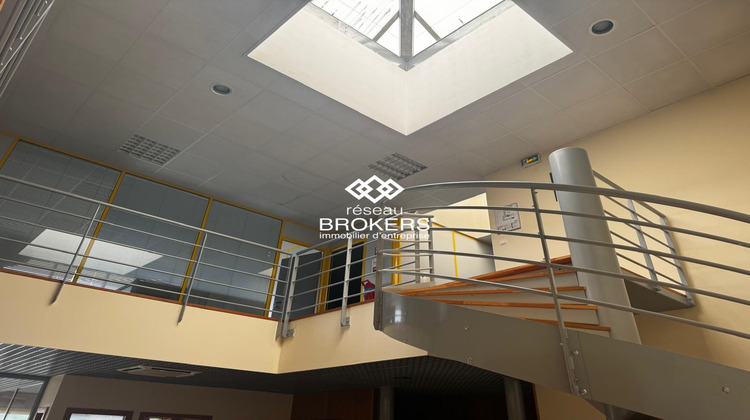 Ma-Cabane - Location Divers Arbent, 400 m²