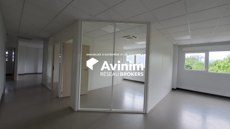 Ma-Cabane - Location Divers Archamps, 1159 m²