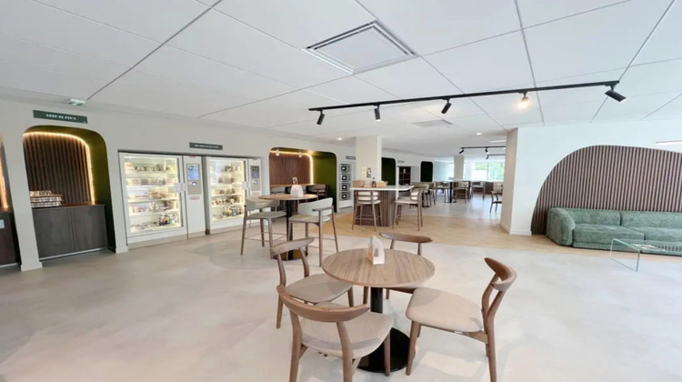 Ma-Cabane - Location Divers Asnières-sur-Seine, 1709 m²