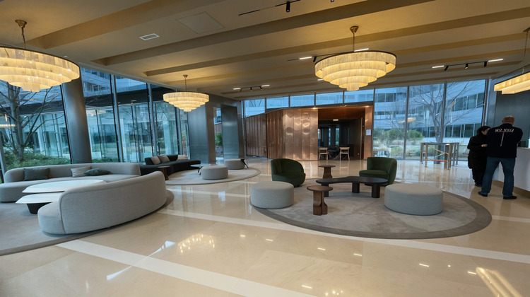 Ma-Cabane - Location Divers Asnières-sur-Seine, 373 m²