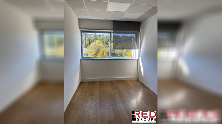 Ma-Cabane - Location Divers Aubagne, 210 m²