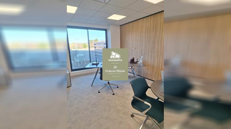 Ma-Cabane - Location Divers Aubagne, 150 m²